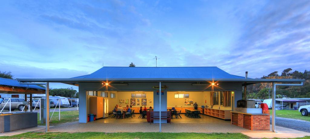 Nrma Tathra Beachfront Holiday Park Hotel Exterior photo